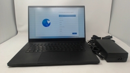 Razer Blade 15 Early 2020 Base i710750h 16GB 1TBSSD 1080p11Home RTX 2070 MaxQ