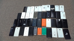 Lot of 44 Older Nokia Smartphones Untested Assumed Non-Working
