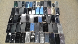 Lot of 60 Non-Working Samsung Galaxy Smartphones Untested without Battery