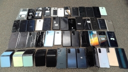 Lot of 49 Non-Working Samsung Galaxy Smartphones with Various Issues
