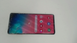 Samsung Galaxy S10+ SM-G975F/DS (White 128GB) Unlocked Dual Sim CRACKED