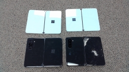 Lot of 4 Non-Working Microsoft Duo and Duo 2 Smarphones for Parts