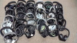Lot of 37 Pairs of Bose QC35 Series 1 Noise Cancelling Headphones