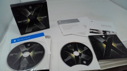 Apple Mac OS X Version 10.5 Leopard Server 10-Client License (MB005Z/A)