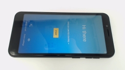 Blu C5L Max Cellphone (Black 16GB) Unlocked Dual Sim SCRATCHED GLAS